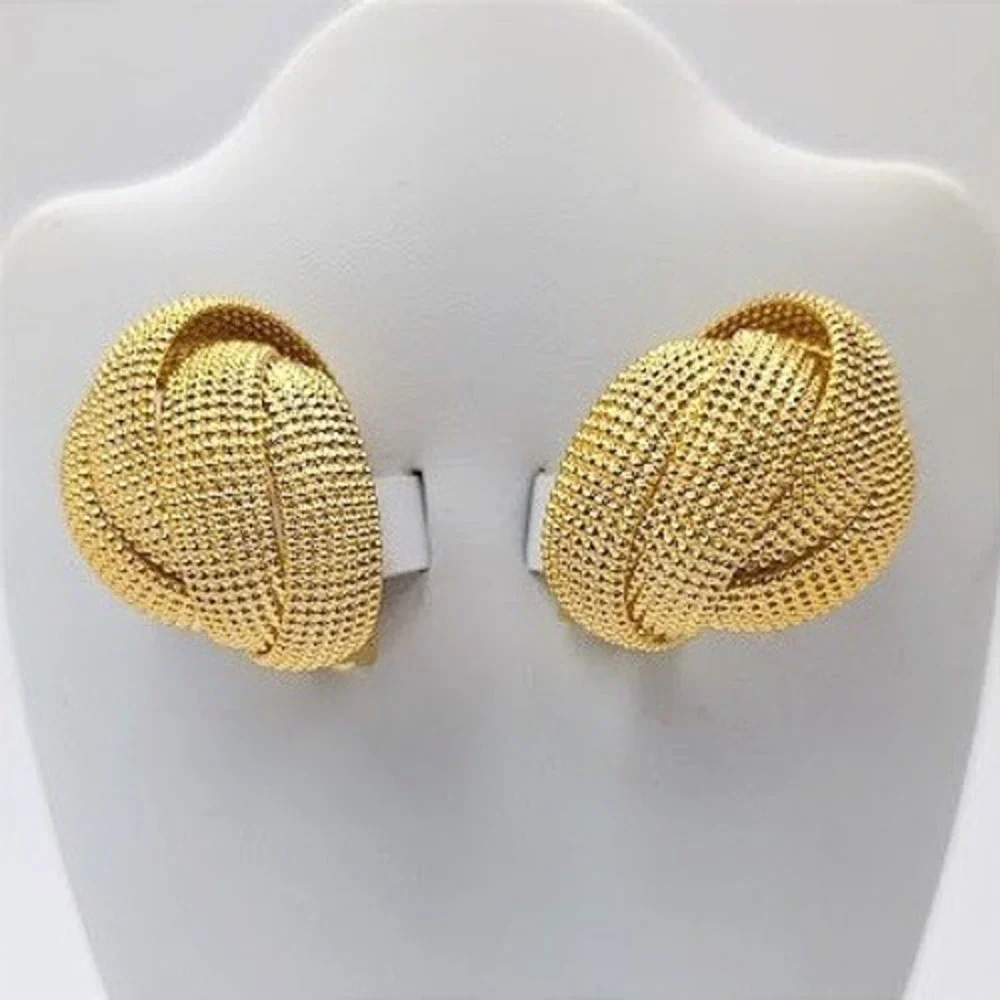 VTG Norma Jean Gold Tone‎ Earrings 3D Knot Caviar Textured Clip-on Chunky 80s
